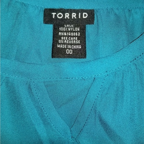 TORRID Size 00 0X XL Teal Blue Black Lace Sleeve Chiffon Blouse R $46 - Picture 6 of 7